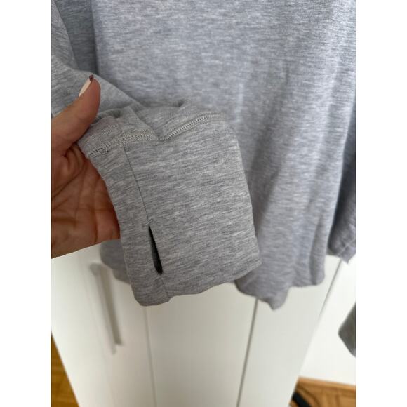 Offline by Aerie Gray Mock Neck Pullover Buttery Soft Sweatshirt Size M Like New - Picture 4 of 7